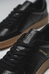 070 All Black