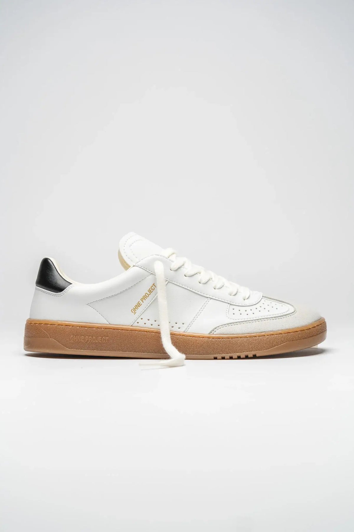 070 Classic White
