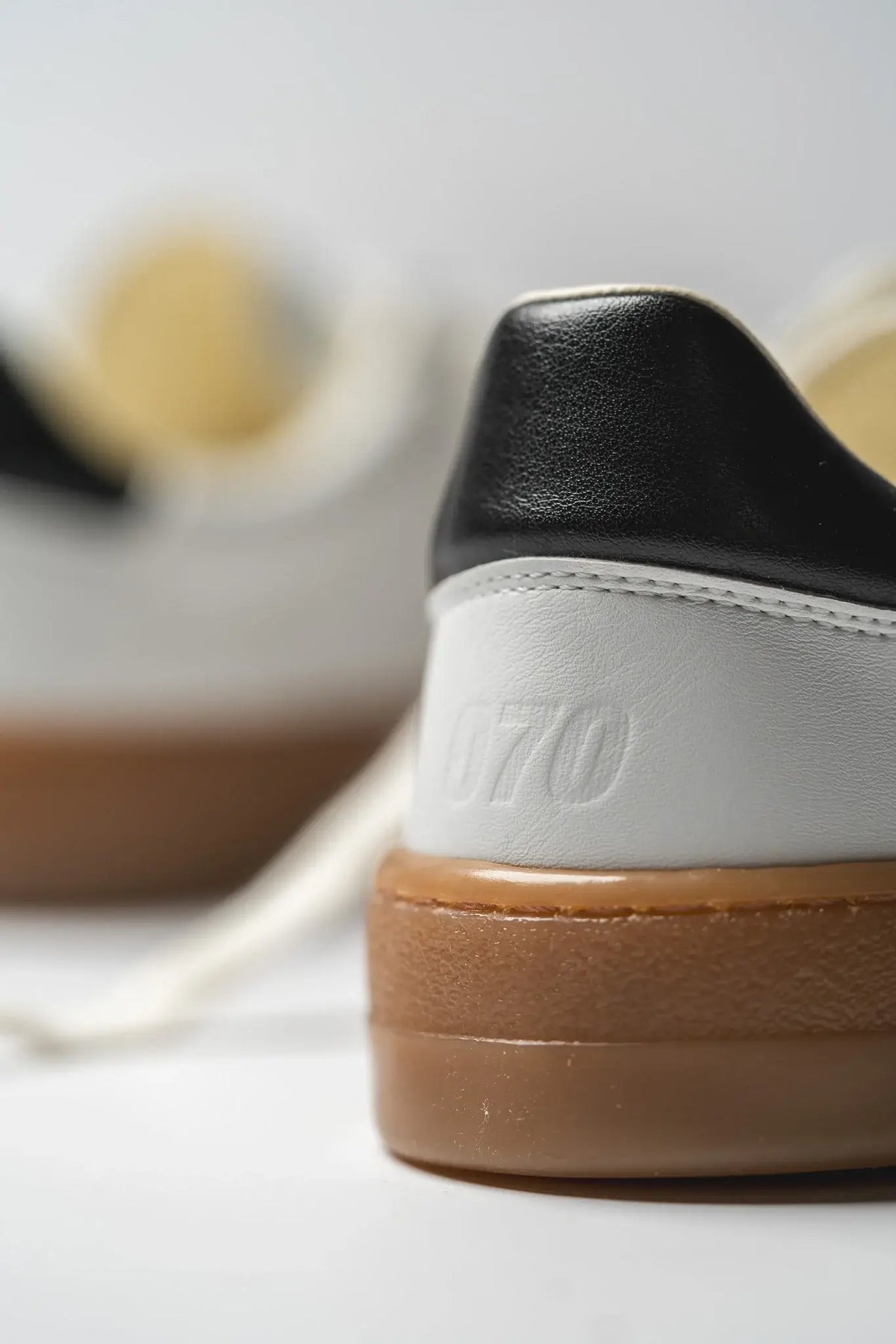 070 Classic White