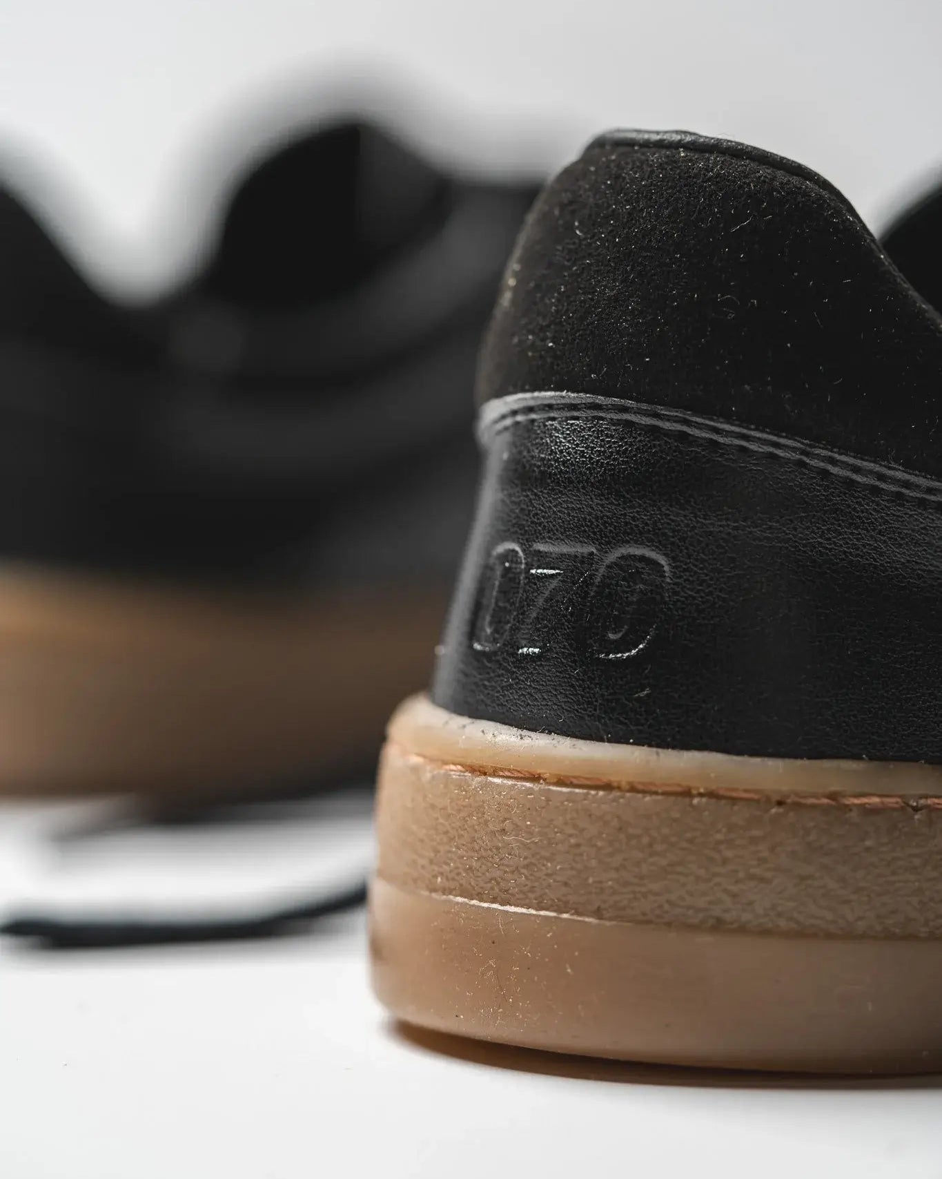 070 All Black