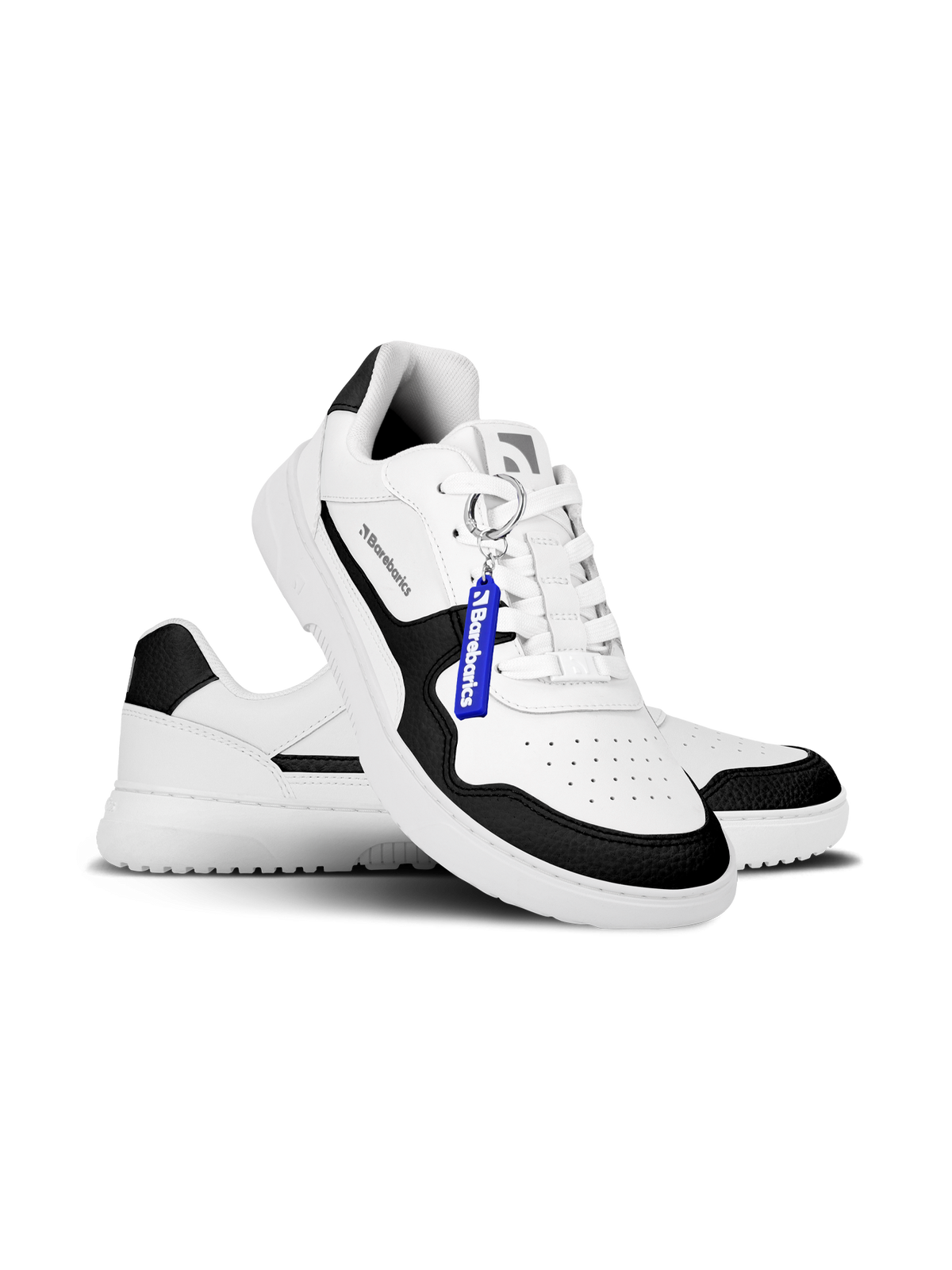 zing white and black leather patike par sa strane