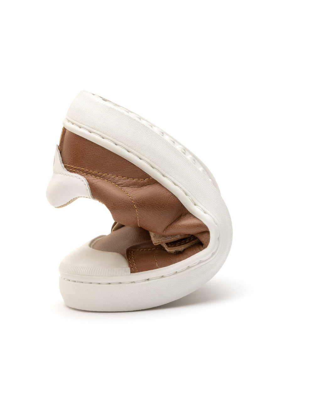 Barefoot patike Ramp Whisky savijene prikaz fleksibilnosti