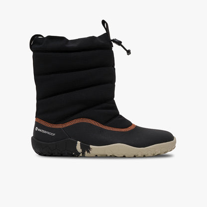 Barefoot cizme Lumi FG crne prikaz od pozadi na beloj pozadini
