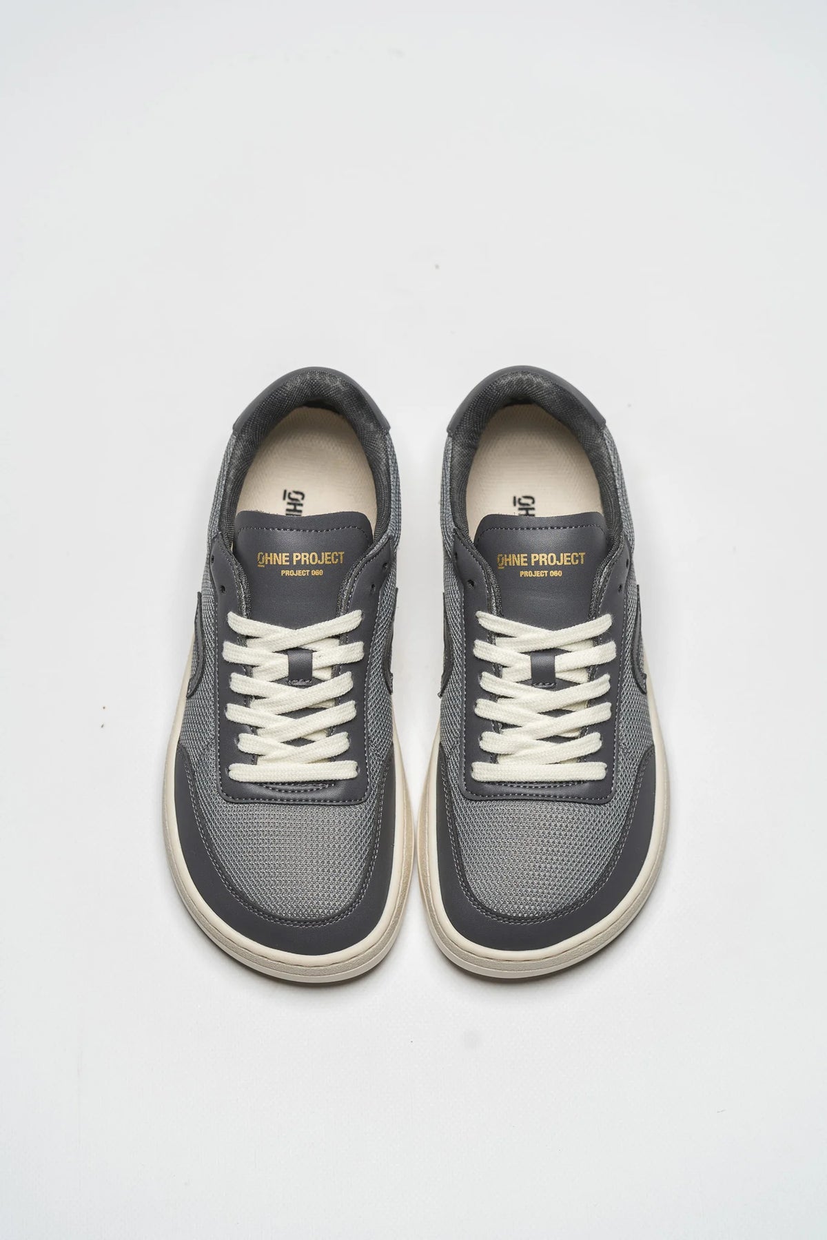 060 Grey Mesh