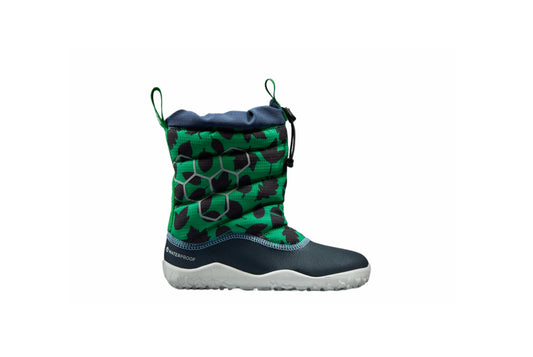 Barefoot cizme Lumi AT zelene x Muddy Puddles bocni prikaz desne cizme na beloj pozadini