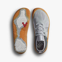 Vivobarefoot Motus Strength sive pogled odozgo i pogled na djon