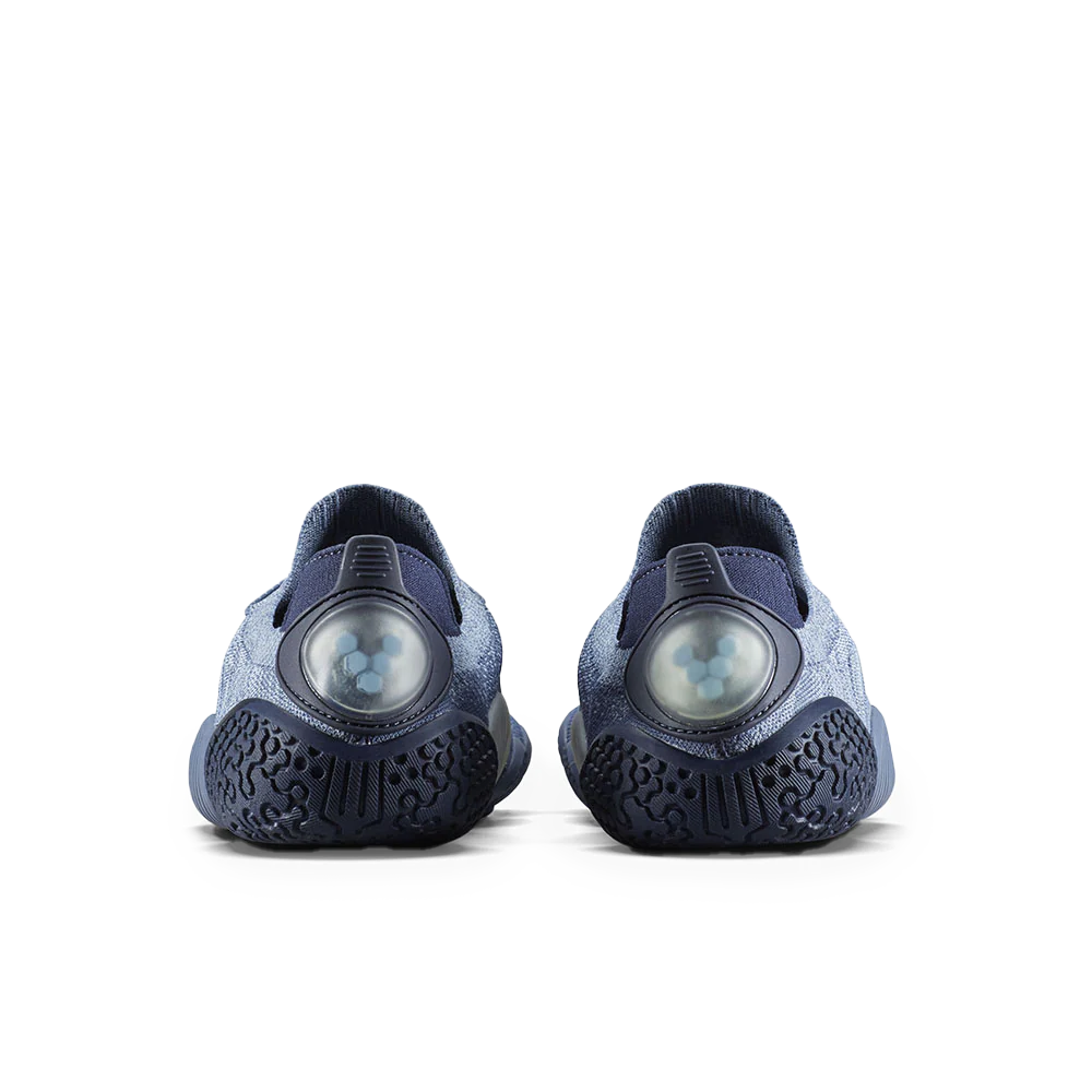 Vivobarefoot Motus Flex Flint pogled od pozadi