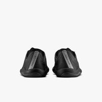 Vivobarefoot Primus Flow Dark Shadow pogled od pozadi