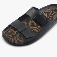 Vivobarefoot Sensus Yin Slide Obsidian trocetvrtinski prikaz spoljne strane