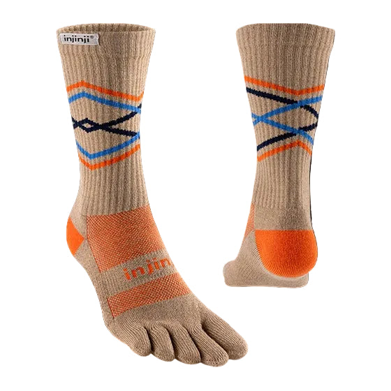 Injinji Trail Midweight Crew Grain petoprste carape – studijski prikaz para