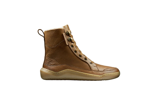 Barefoot cizme Gobi Boot kozne bocni prikaz desne cizme na beloj pozadini