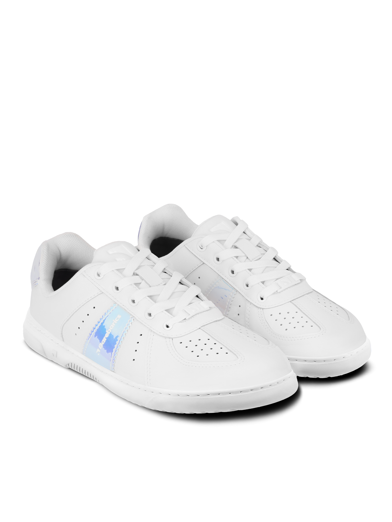 barefoot patike icara bela pastel – bočni par, studijska svetlost
