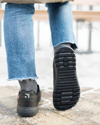 Zing Frost Crne barefoot patike lifestyle stajanje prikaz djona