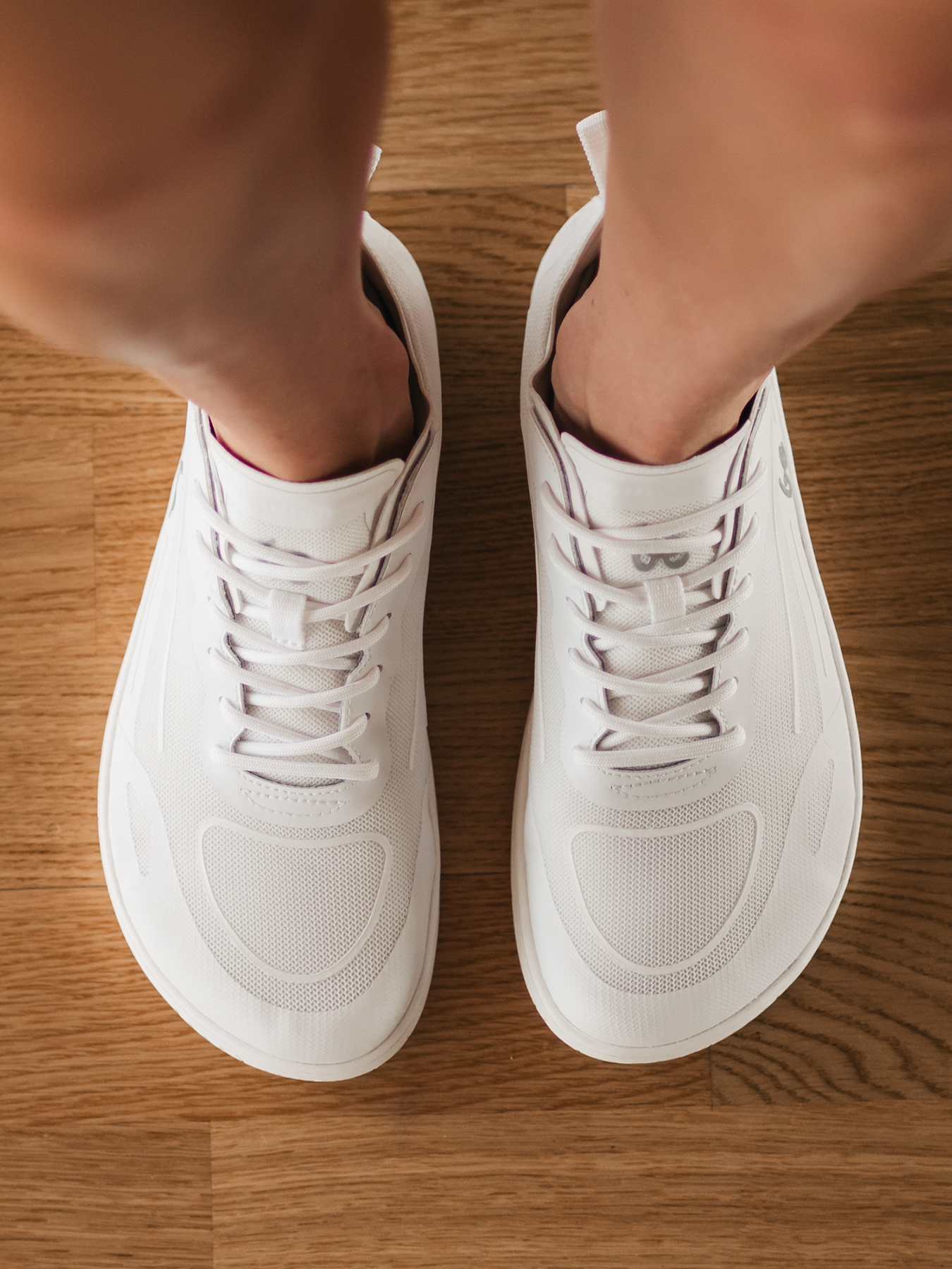 Velocity white
