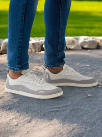Barefoot patike Velocity Slate Lifestyle prikaz coveka u patikama