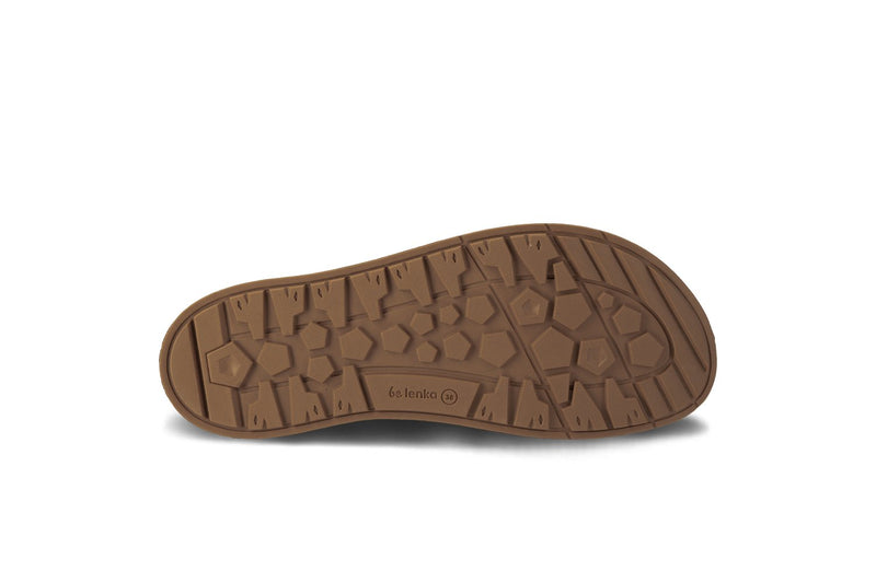 Arctic Edge crne barefoot čizme đon prikazan odozdo na beloj pozadini