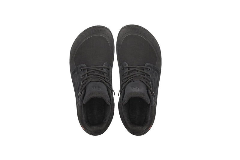 Arctic Edge All Black barefoot čizme pogled odozgo na uložak postavljen jedan pored drugog
