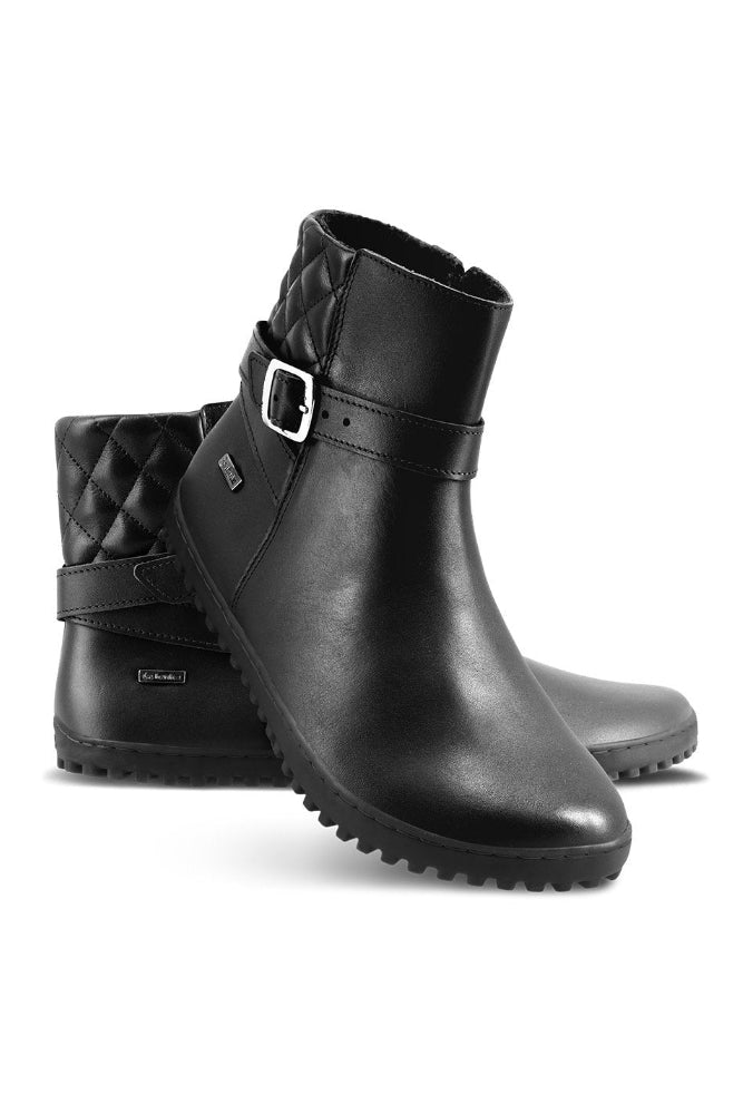 Par barefoot cizama Diva crne prikaz pod uglom na beloj pozadini