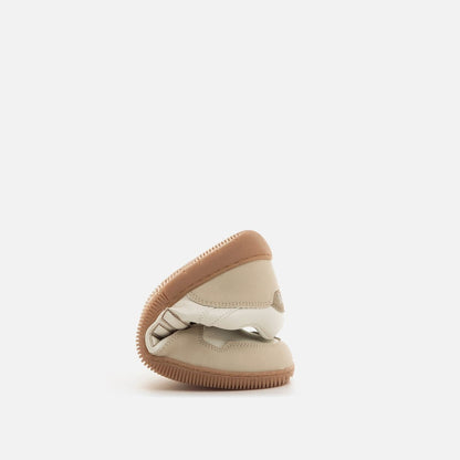 Free Aria 4.0 Sand