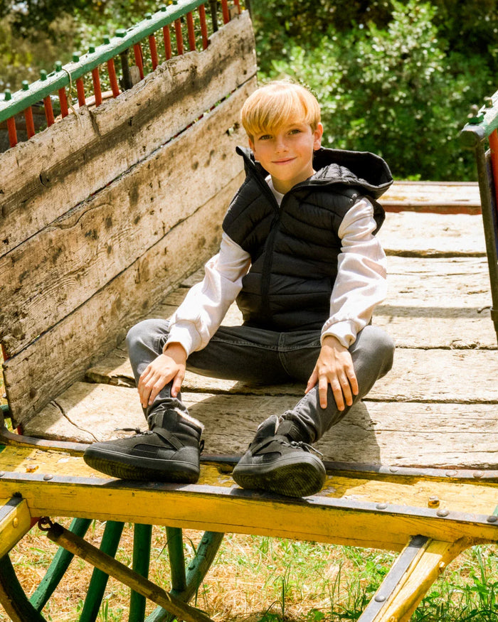 Muris Baltic Crne barefoot cizme lifestyle dete sedi napolju