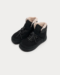Muris Baltic Crne barefoot cizme pogled na par cizama sa strane