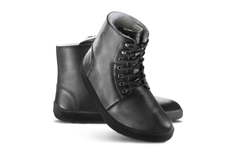 Winter Crne barefoot cizme pogled sa strane na par cizama
