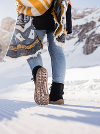 Winter Crne Mat barefoot cizme lifestyle korak po snegu u planini